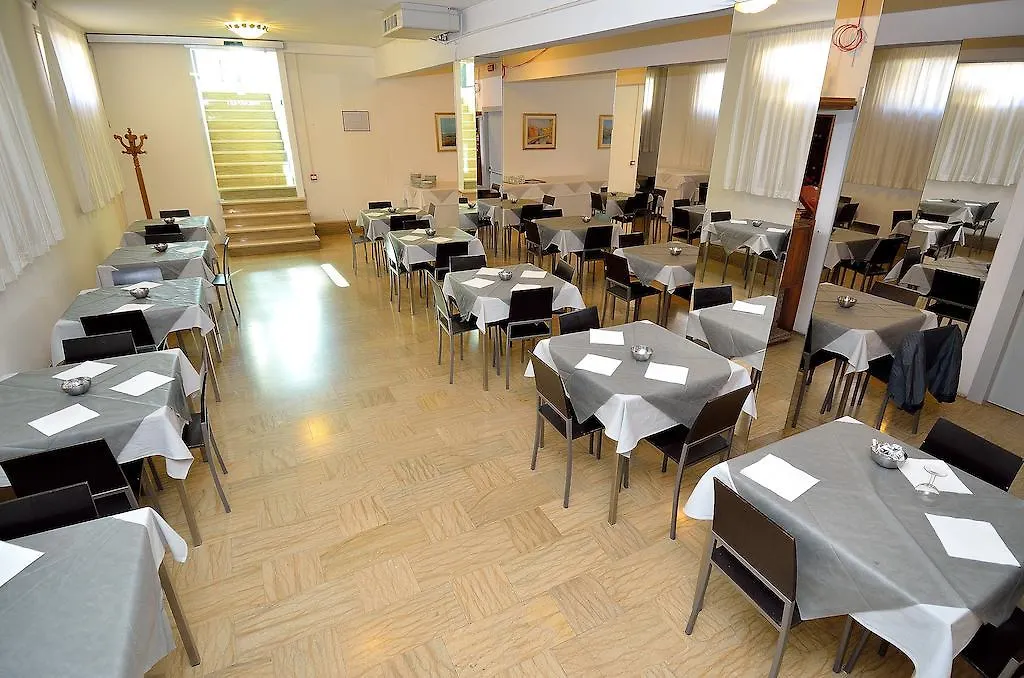Hotel San Giuliano Mestre 3*,  Włochy